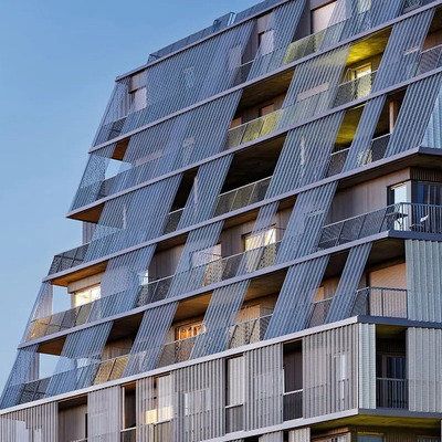 Prefab διαμόρφωση τοίχων κουρτινών στηριγμάτων μετάλλων Decoiling τοίχων κουρτινών αλουμινίου