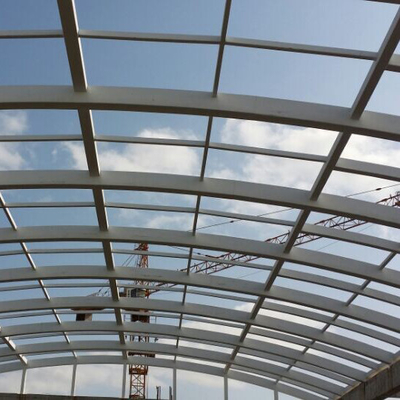 Prefab εγκατάσταση PU φεγγιτών θόλων στεγών μετάλλων για την οικοδόμηση κτηρίου