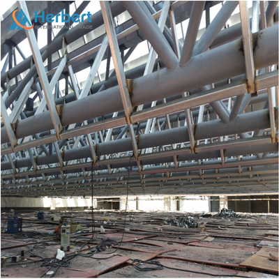 Η στέγη S235JR Premade Gambrel δένει Punching 30 FT για τον τοίχο κουρτινών