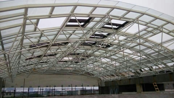 Μακροχρόνια έκτασης Prefab δομή 0.8mm στεγών πλαισίων χάλυβα διαστημική ελαφριά στέγη