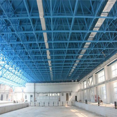 Χαλύβδινα χωροδικτυώματα υψηλής σεισμικής αντοχής με ιδιότητες χαμηλής συντήρησης, εξασφαλίζοντας μακροχρόνια δομική απόδοση